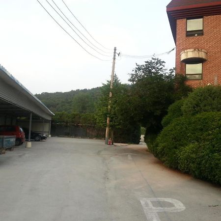 Feel Motel Pocheon Bagian luar foto